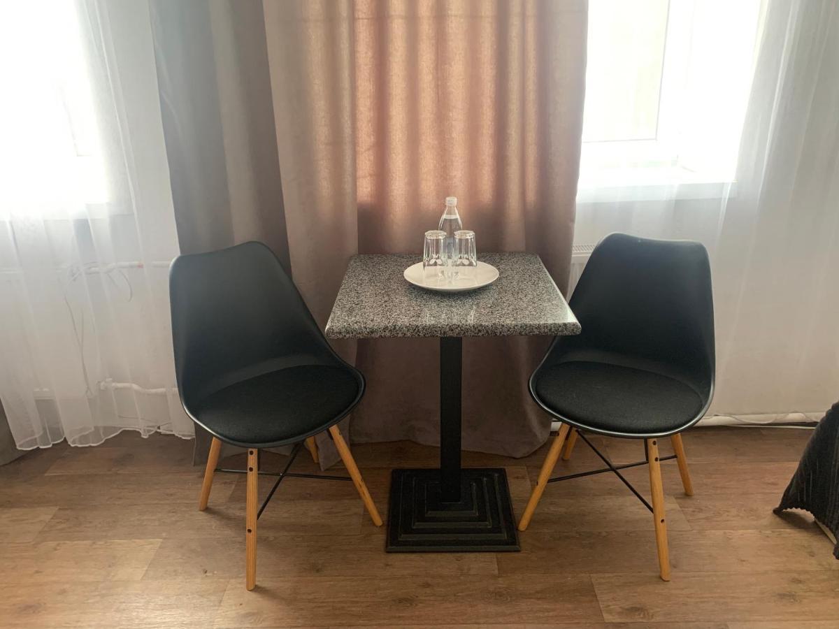 Hotel Femina 日托米尔 外观 照片