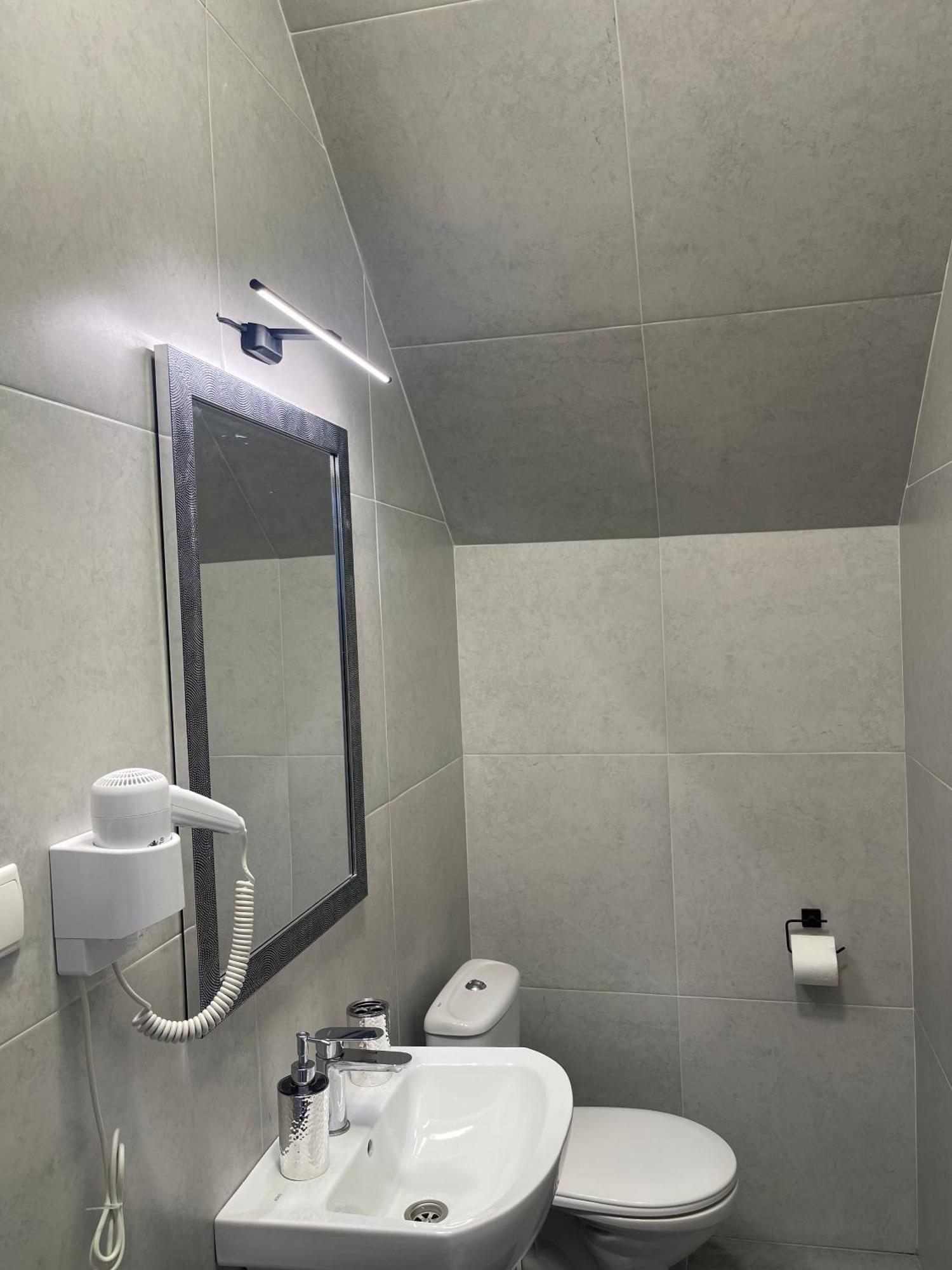 Hotel Femina 日托米尔 外观 照片