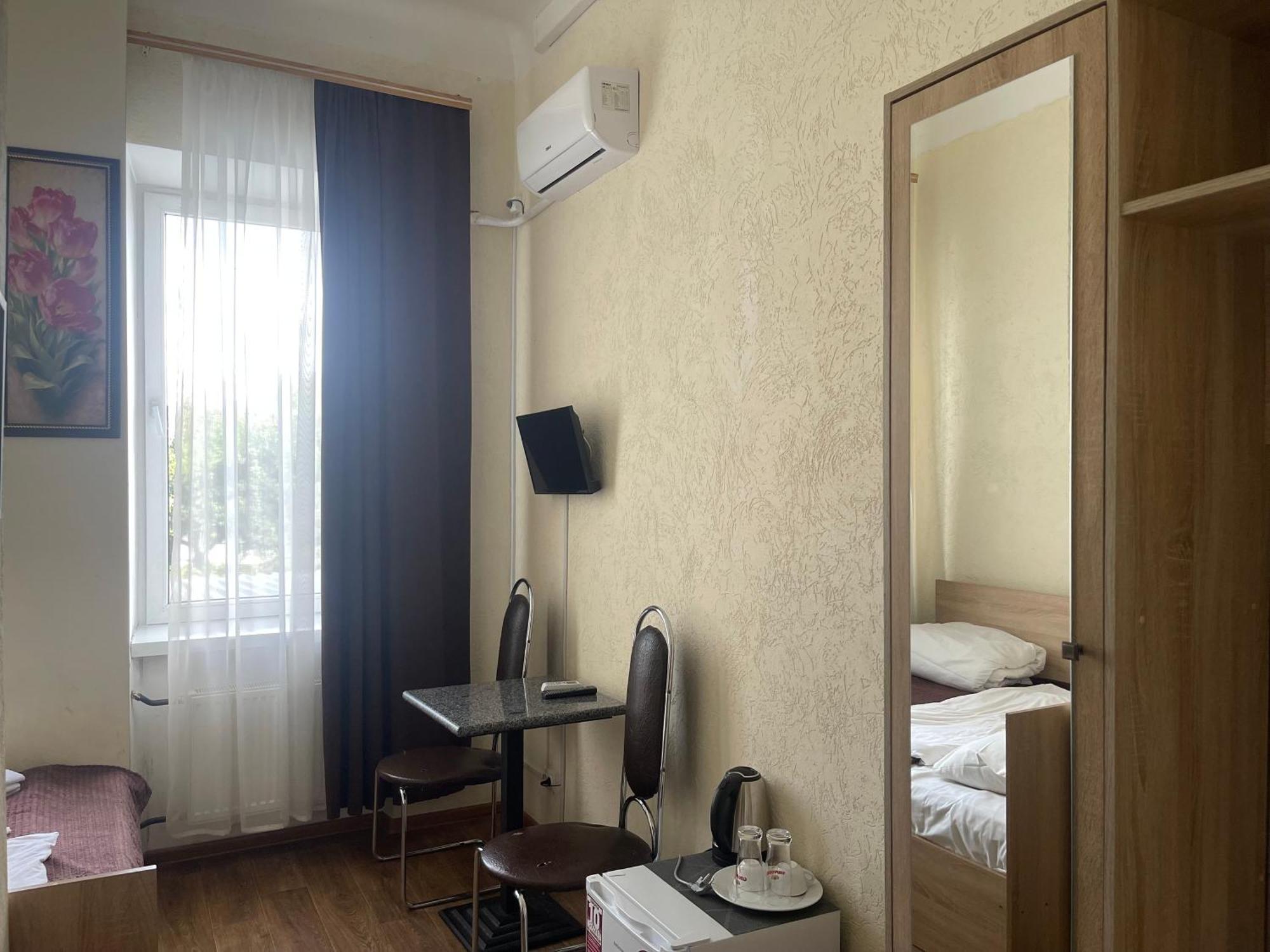 Hotel Femina 日托米尔 客房 照片